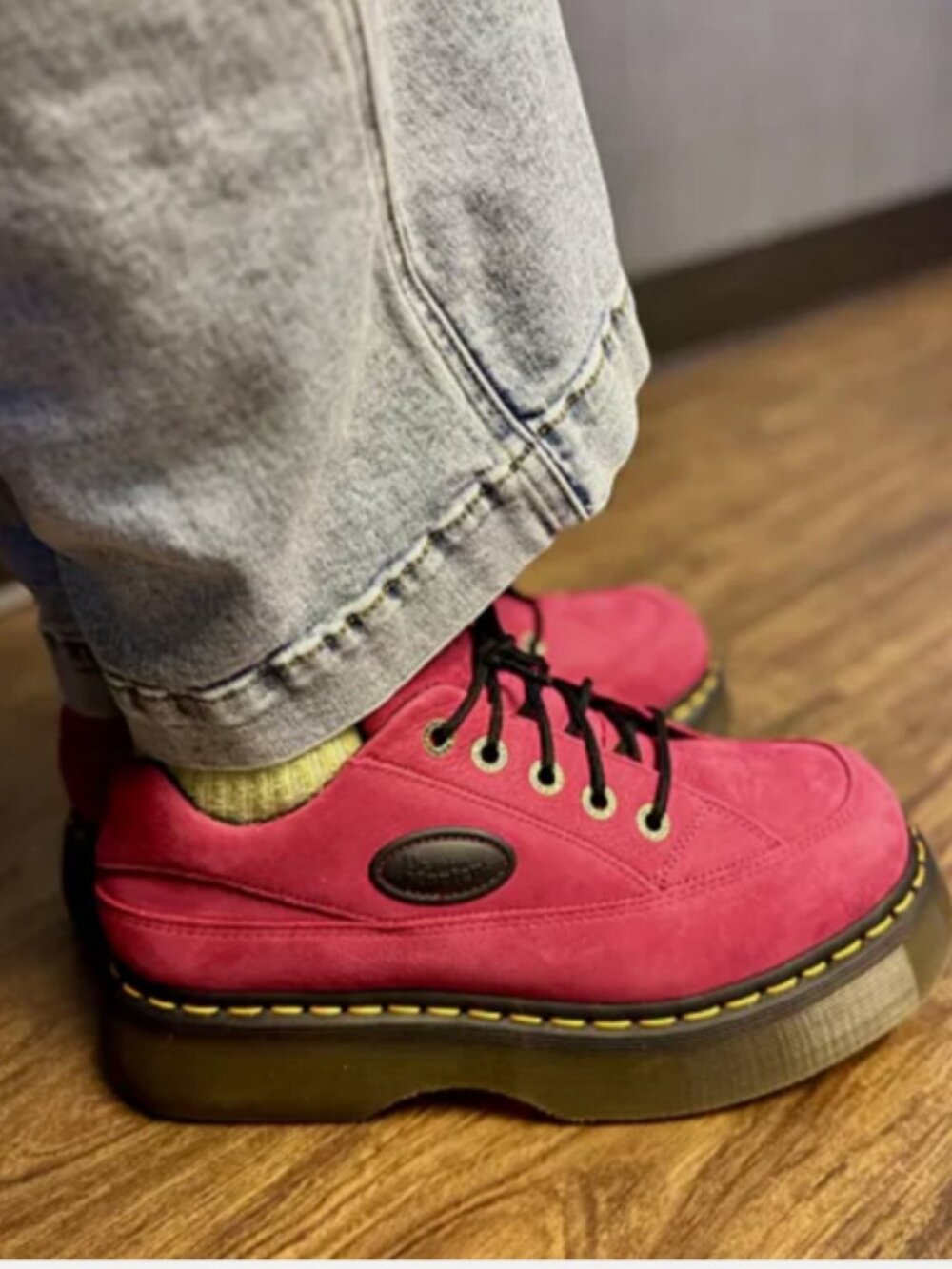 Dr. Martens BUZZ 5-Eye Fuchsia Pink Milled Nubuck Shoes MSRP$195 CUTE & CHIC